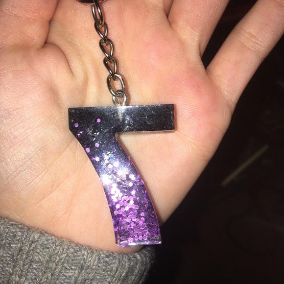 Personalized keychains - Picture 3 of 4